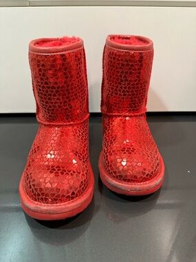 UGG Little Girl Boots Size 10